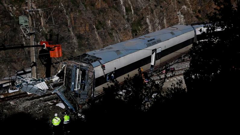 Two high-speed trains derail in Spain