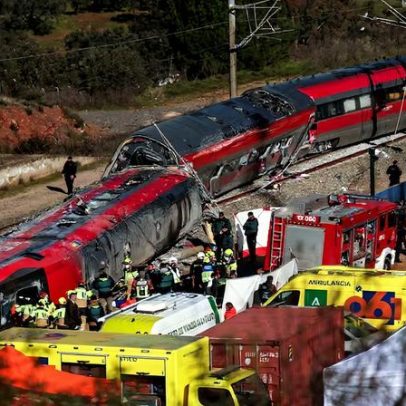 Acidentes graves de trem na Espanha geram debate sobre investimentos em manutenção