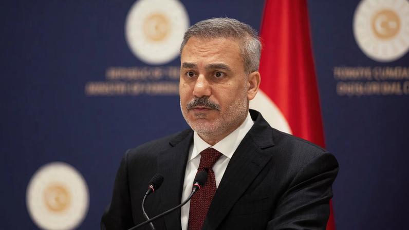 Turkish Foreign Minister Hakan Fidan speaks during a press conference in Istanbul, Turkey, January 15, 2026. REUTERS/Umit Bektas