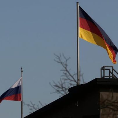 Alemanha expulsa alto cargo da embaixada russa acusado de espionagem