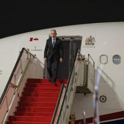 Carney em Pequim para recalibrar relações Canadá-China, diz ministro