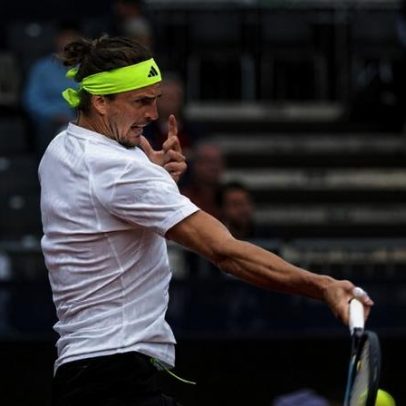 Zverev, Musetti e Bublik participam de exibições em Kooyong