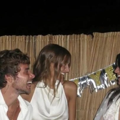 Bruna Marquezine no Réveillon com Shawn Mendes, vestido deixa lingerie visível