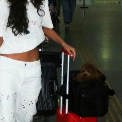 Bruna Marquezine e Shawn Mendes retornam ao Rio após Réveillon em Alagoas
