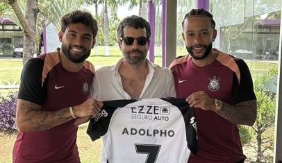 Indicado ao Oscar, Adolpho Veloso visita o CT do Corinthians