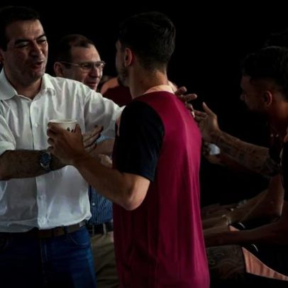 Marcelo Paz elogia ambiente no Corinthians nos primeiros dias