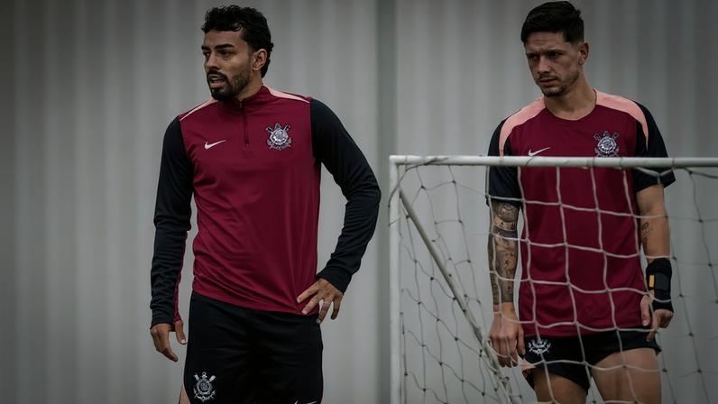 Corinthians trabalhou no CT Joaquim Grava (Foto: Rodrigo Coca/Agência Corinthians)