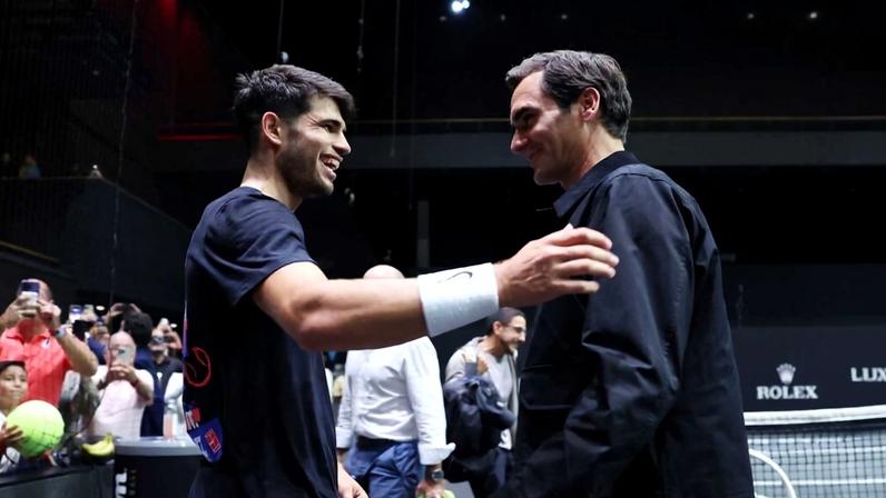 Carlos Alcaraz e Roger Federer (Foto: Getty Images for Laver Cup)