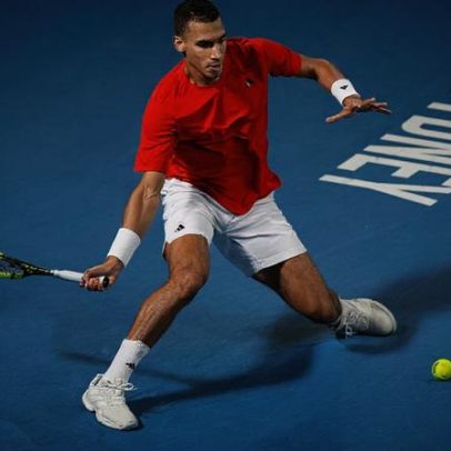 Aliassime e Mboko guiam Canadá a 3 a 0 sobre a China