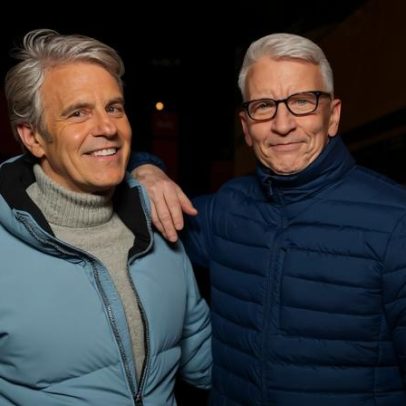 Andy Cohen fica lisonjeado por fãs que sugerem que fez lifting facial