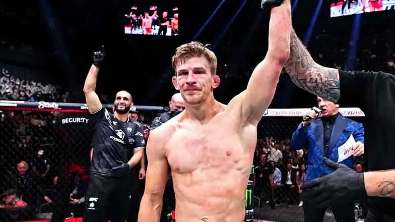 Arnold Allen enfrenta Jean Silva no UFC 324 (Reprodução Instagram arnoldbfa)