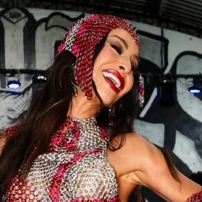 Sabrina Sato usa look com correntes para ensaio do Carnaval 2026 da Gaviões