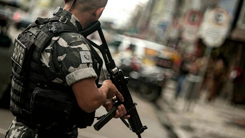 Se EUA mantiverem ações contra narcotráfico na Venezuela, criminosos podem fugir para o Brasil. (Foto: Marcelo Andrade/Gazeta do Povo)