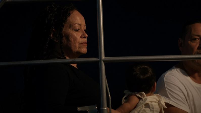 Rihanna fez passeio de iate com os filhos — Foto: The Grosby Group