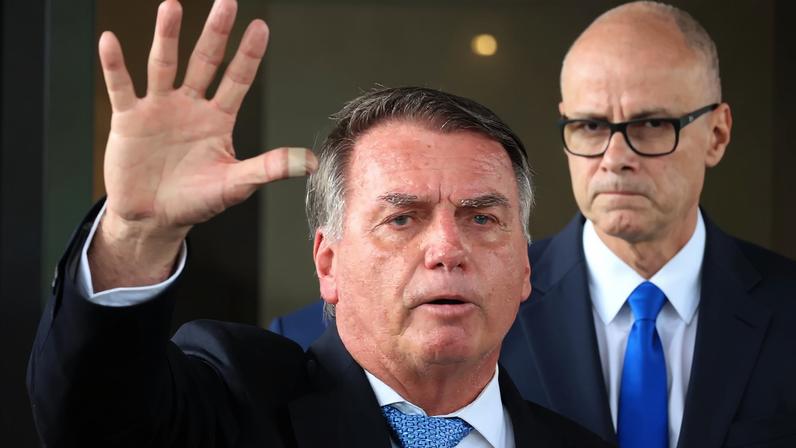 PGR se manifesta a favor da remição da pena pela leitura e assistência religiosa para Bolsonaro, mas é contra smart TV na prisão. (Foto: Lula Marques/Agência Brasil)