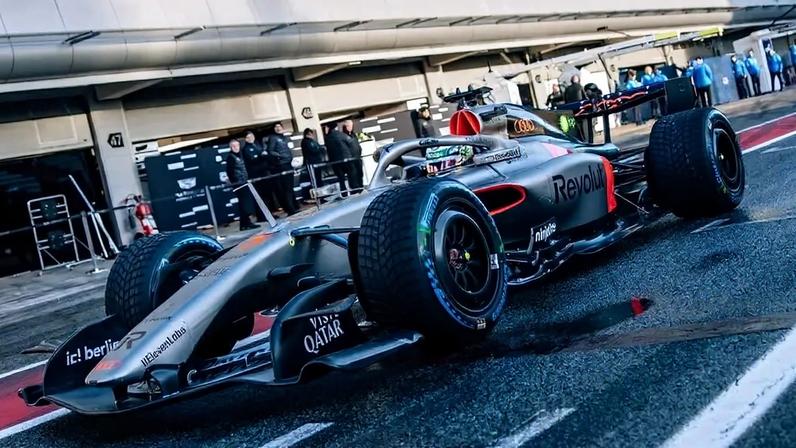 Bortoleto em shakedown da F1 2026 (Foto: Reprodução/ X)