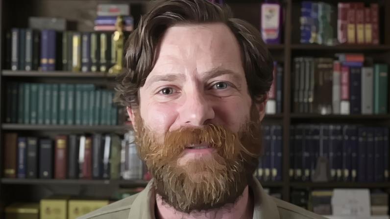 “Little Rascals” star Bug Hall has left Hollywood and moved his family to a small Arkansas town to live their “Catholic extremist” lifestyle.