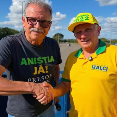 Ato em Brasília pede anistia e impeachment de Moraes