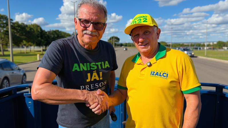 Sebastião Coelho e senador Izalci Lucas durante o ato em Brasília (Foto: Reprodução/Instagram/Izalci Lucas Oficial)