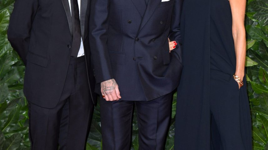 The Beckhams are reportedly open to making amends with their estranged son, Brooklyn Beckham.