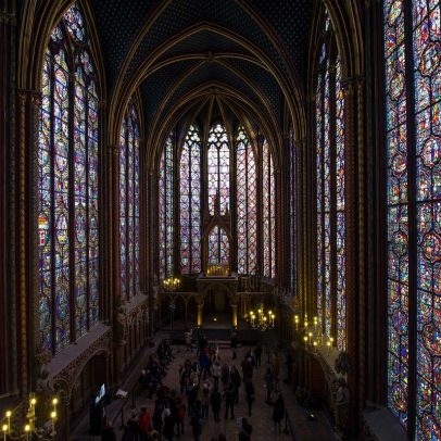 Restauração de 50 anos do vitral da Sainte-Chapelle avança para conclusão
