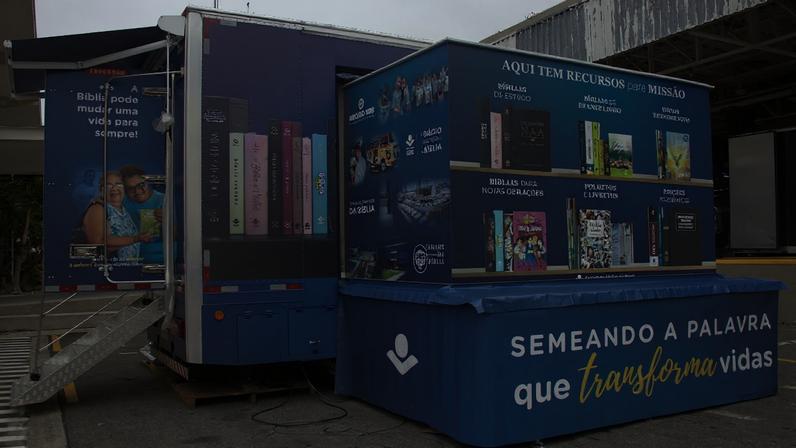Caminhão da Bíblia em Santos