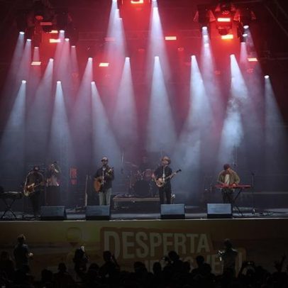 Projeto Sola leva teologia cantada ao palco