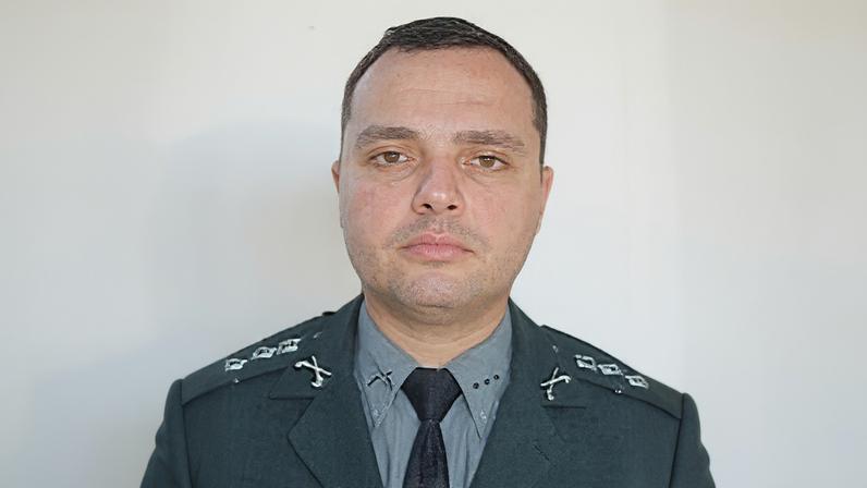 O capitão da Polícia Militar do Estado do Rio de Janeiro, identificado como Alessander Ribeiro Estrella Rosa