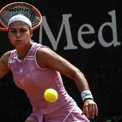 Carol Meligeni cai na semifinal e disputa novo torneio na Argentina