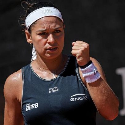 Carol Meligeni vai à semifinal; Rebeca Pereira é finalista de duplas