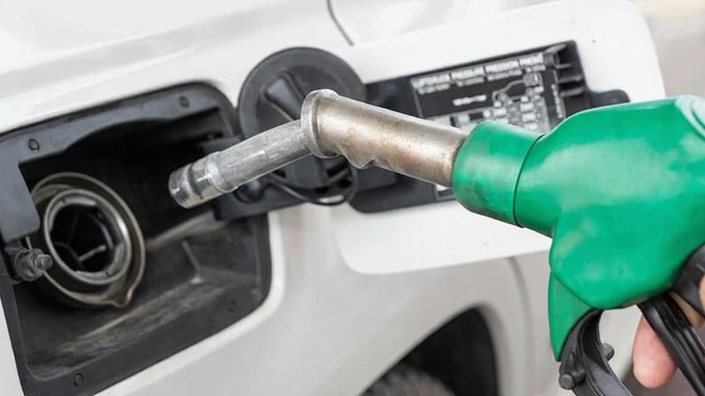 Aumento dos preços do etanol e combustíveis no Brasil em 2025.