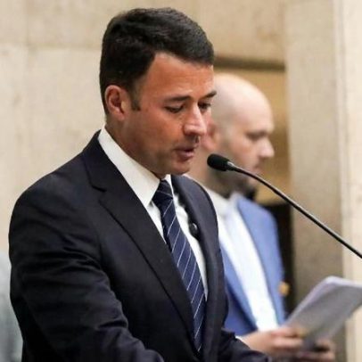 Vice-prefeito de SP critica Tarcísio por cancelar visita a Bolsonaro
