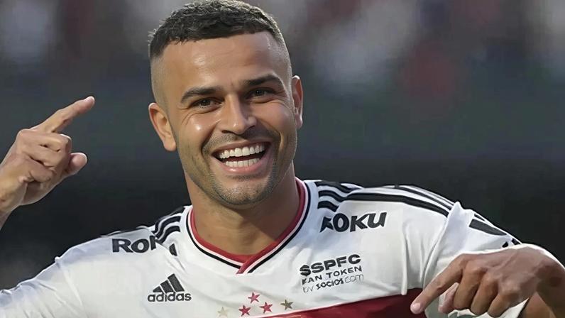 Alisson chega para suprir lacuna no Corinthians (Foto: Rubens Chiri / São Paulo FC)