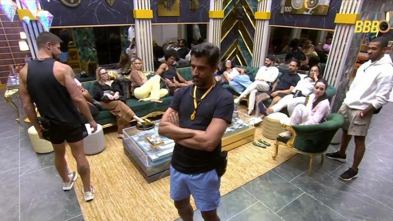 Assistir muito ao ‘BBB’ faz mal? Neurocientista explica quando o entretenimento vira problema e alerta para impactos no cérebro e no sono