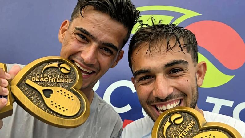 Daniel Mola, à esquerda, e Leo Branco (Foto: Divulgação/ Canal PlayBT)