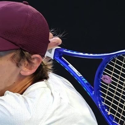 De Minaur vence Bublik e afirma estar pronto para enfrentar Alcaraz