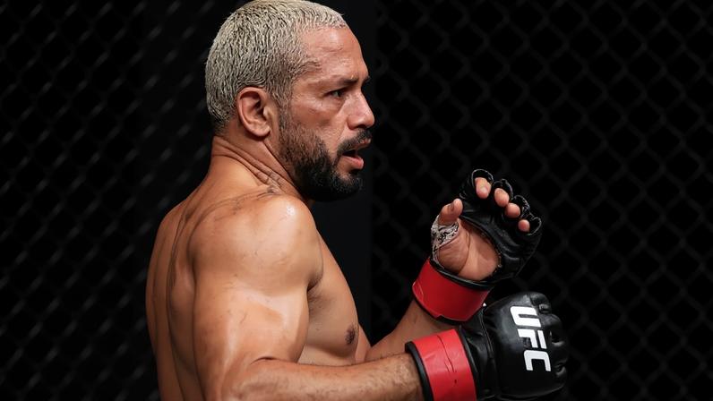 Deiveson tentará vencer favorito Nurmagomedov no UFC 324 (Foto: Reprodução Instagram daico_deusdaguerra)