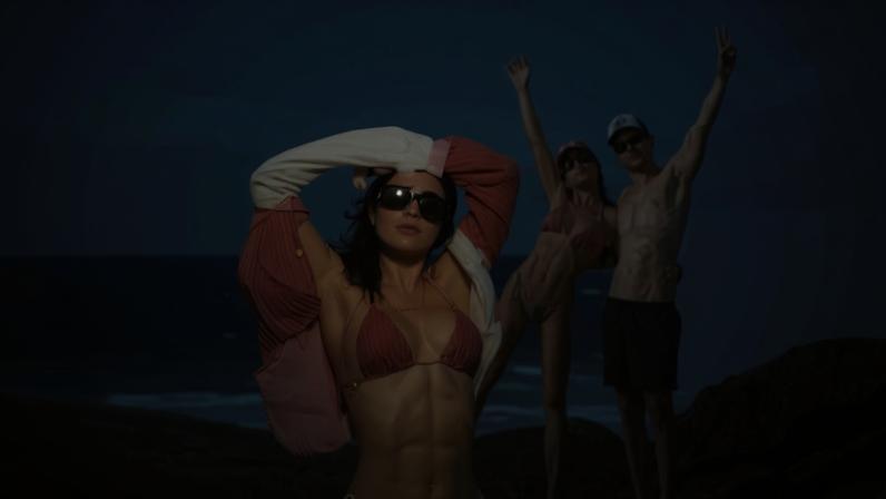 Jade Picon em Noronha