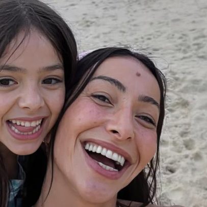 Filha de Sabrina Sato envia áudio sobre o 1º dia de aula: não quero me atrasar