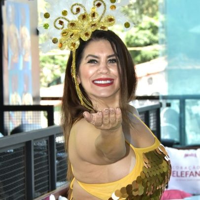 Bruna Ferraz, ex-Banheira do Gugu, estreia como musa do Carnaval de rua