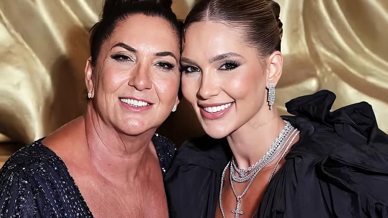 Margareth Serrão ao lado da filha, Virginia Fonseca