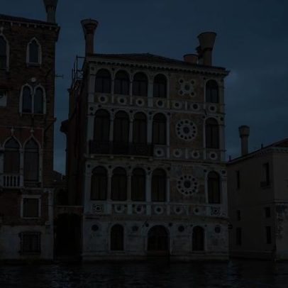 Palácio veneziano, já pintado por Monet, entra à venda