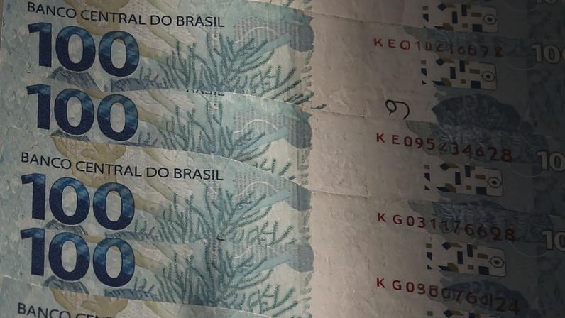 IPCA fica abaixo do teto da meta pela primeira vez desde 2023