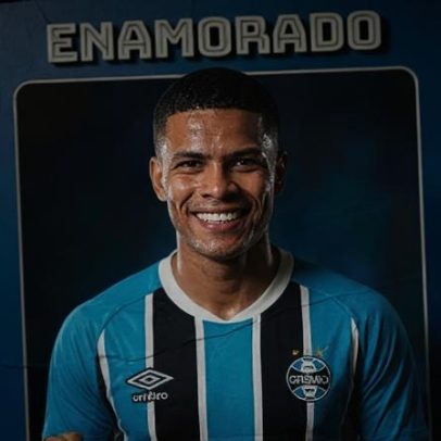 Grêmio anuncia contratação de atacante destaque do futebol colombiano