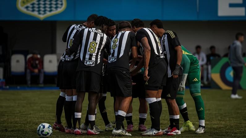 Equipe do Atlético sub-20 (Foto: Fábio Pinel / Atlético)