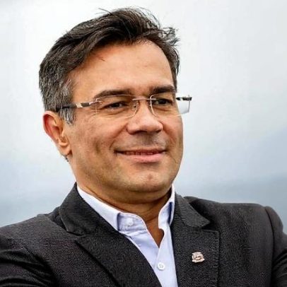 Ex-prefeito de Cubatão é denunciado por estupro contra servidora