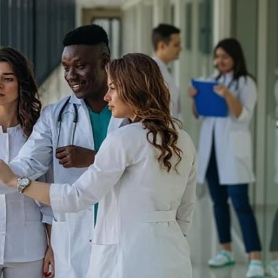 Enamed aplica medidas a cursos de medicina com avaliação ruim