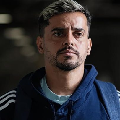 Cruzeiro confirma permanência de Fagner, ex-Corinthians