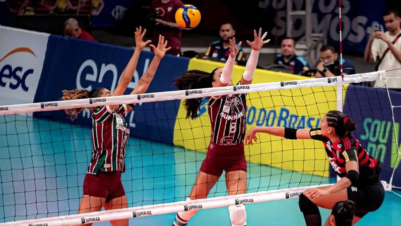 Fluminense supera Flamengo por 3 sets a 2 na Superliga Feminina (Foto: Paula Reis / Flamengo)