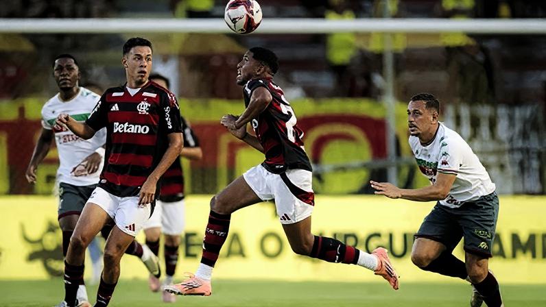 Duelo em Flamengo x Portuguesa-RJ, pelo Carioca